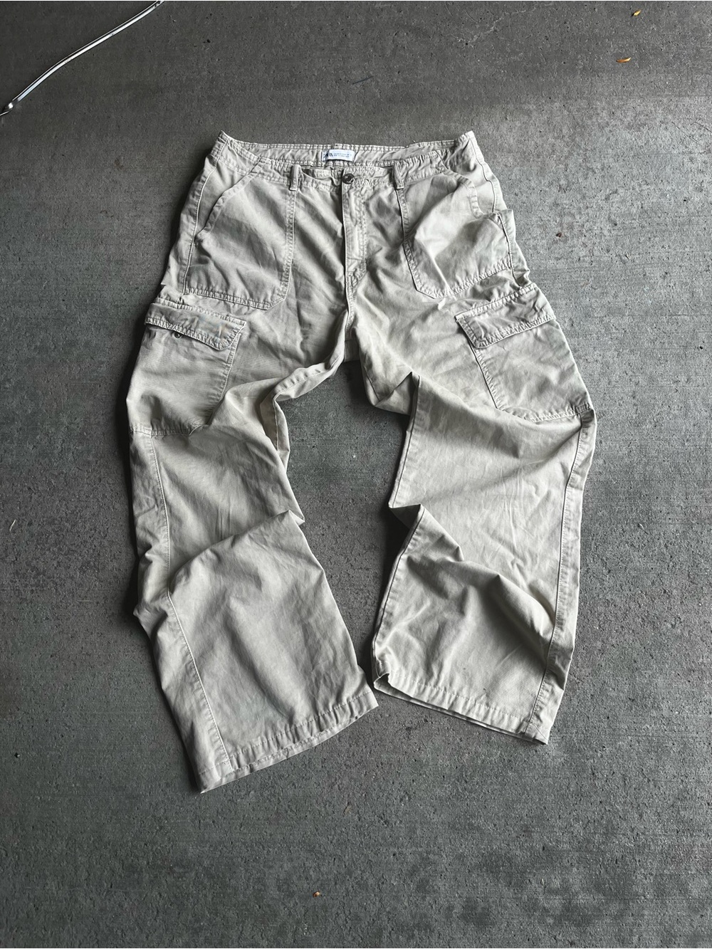 Zara Men's Light Beige Cargo Pants with Utility Pockets